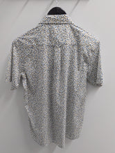 Load image into Gallery viewer, Bridgeport B2445 Natural Shirt