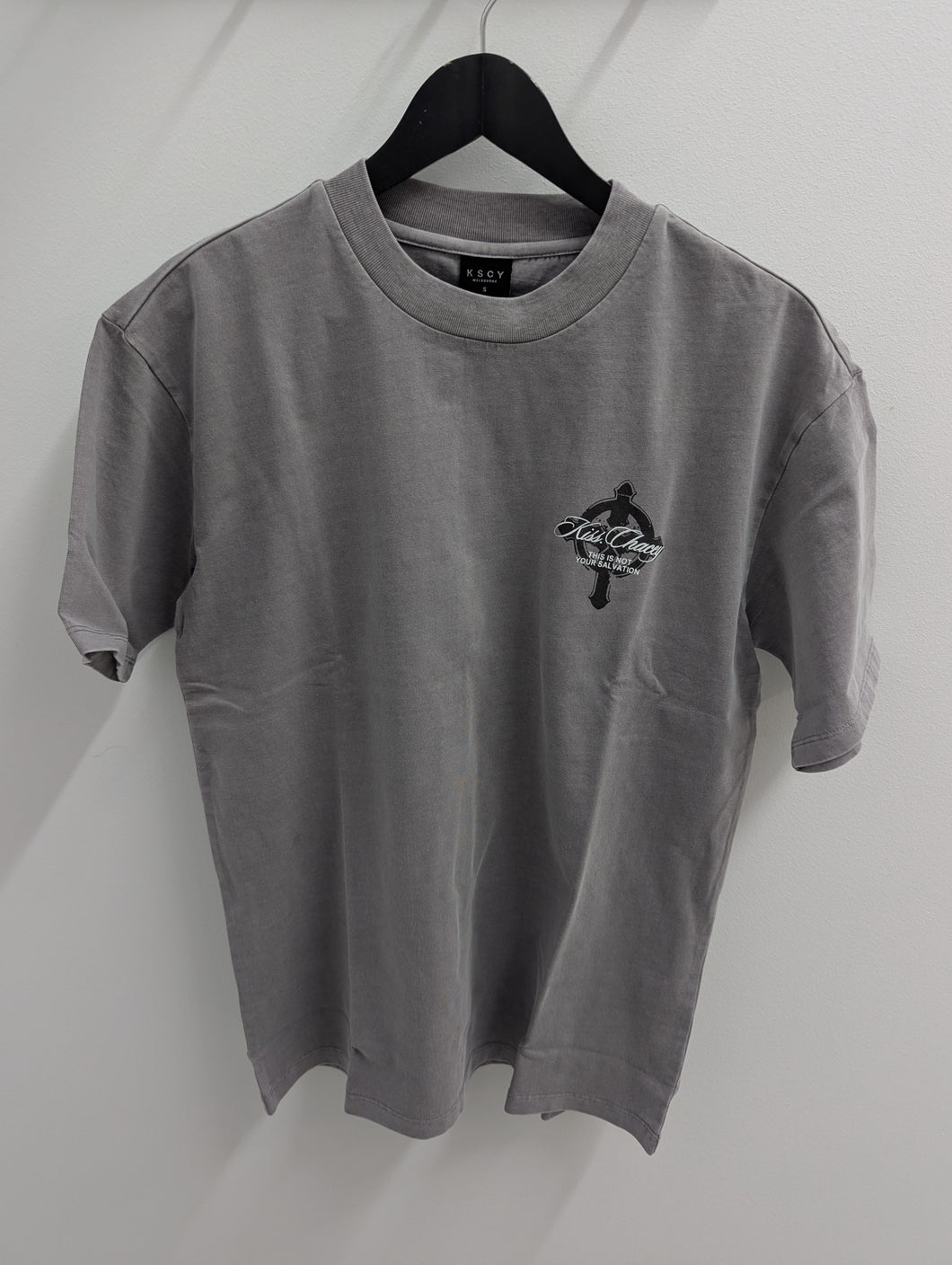 KSCY Adley Box Fit Tee Pigment Silver Scone