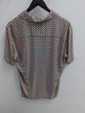 Load image into Gallery viewer, AK Demire AKTUR-302 Jade S/S Shirt